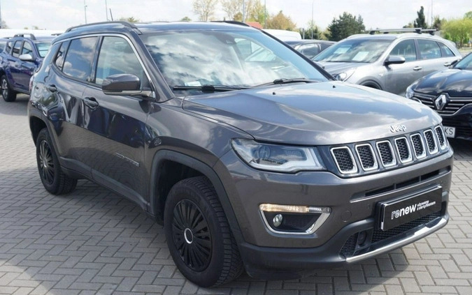 Jeep Compass cena 89900 przebieg: 119613, rok produkcji 2018 z Sieradz małe 466